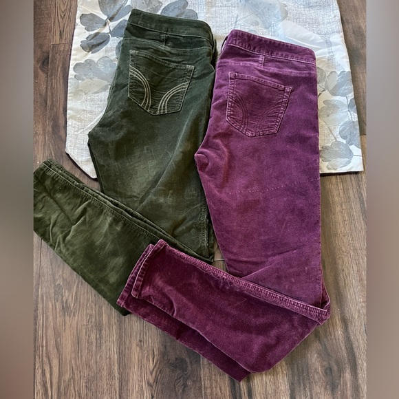 *SOLD* 2 Hollister Corduroy Style Skinnies - Picture 1 of 3